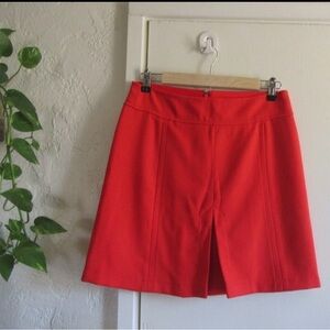 Ann Taylor Loft Tomato Red Heavyweight Short Skirt Back Zip Pleat Lined Size 00